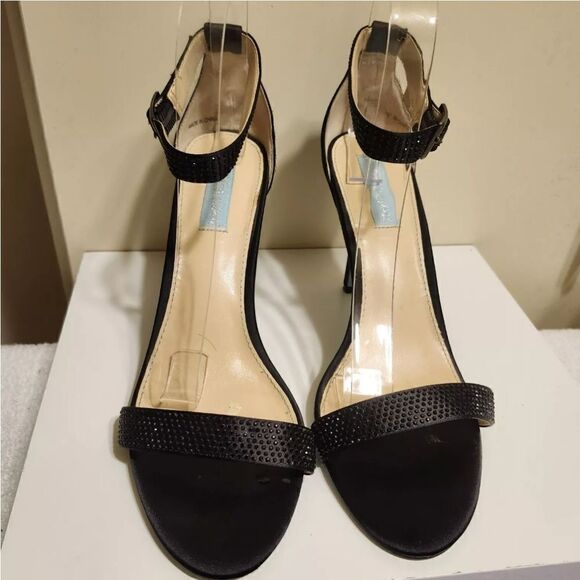 Betsey Johnson "Shilo" Black Rhinestone/Silk Strappy Sandals Sz.9 MSRP $109 - Picture 3 of 9